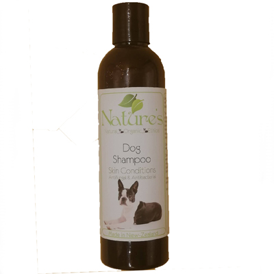 Natural Dog Shampoo Skin Conditions - Anti Fungal, anti bacterial, anti yeast 250ml Protect and nourish your dog’s skin while combating fungal, bacterial, and yeast infections with our NZ made natural dog shampoo. Specially formulated to be pH balanced for dog skin, this gentle shampoo cleanses effectively without irritation, leaving coats bright, healthy, and refreshed
